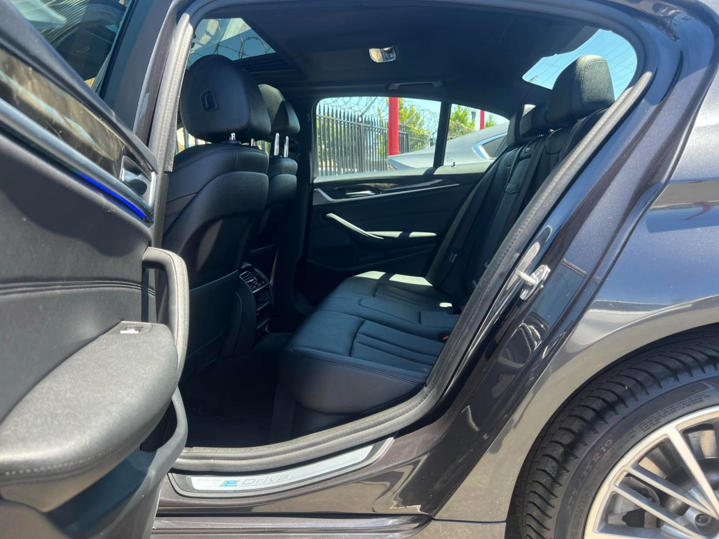 2019 DARK GRAY /BLACK BMW 5-Series (WBAJA9C5XKB) , located at 744 E Miner Ave, Stockton, CA, 95202, (209) 944-5770, 37.956863, -121.282082 - Photo#8